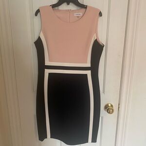 Calvin Klein Colorblock Sleeveless Sheath Dress. size 14